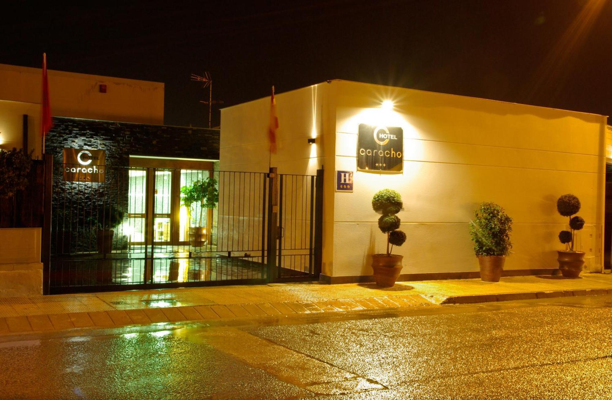 Hotel Restaurante Caracho Corella Esterno foto